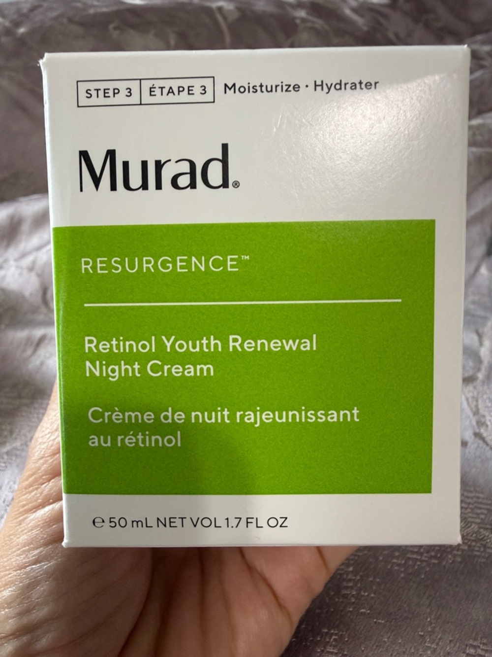 Murad Retinol Youth Renewal Night Cream - Green & White